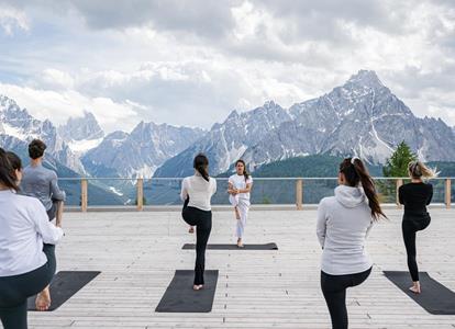-wisthaler-com-24-06-3z-yoga-hw90872