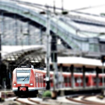 Arriving by train in the holiday region 3 Zinnen Dolomites